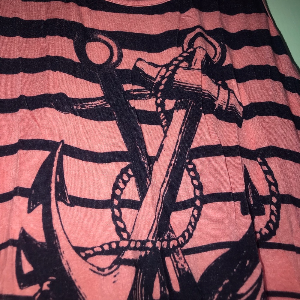 Tank Top - Picture 3 of 4